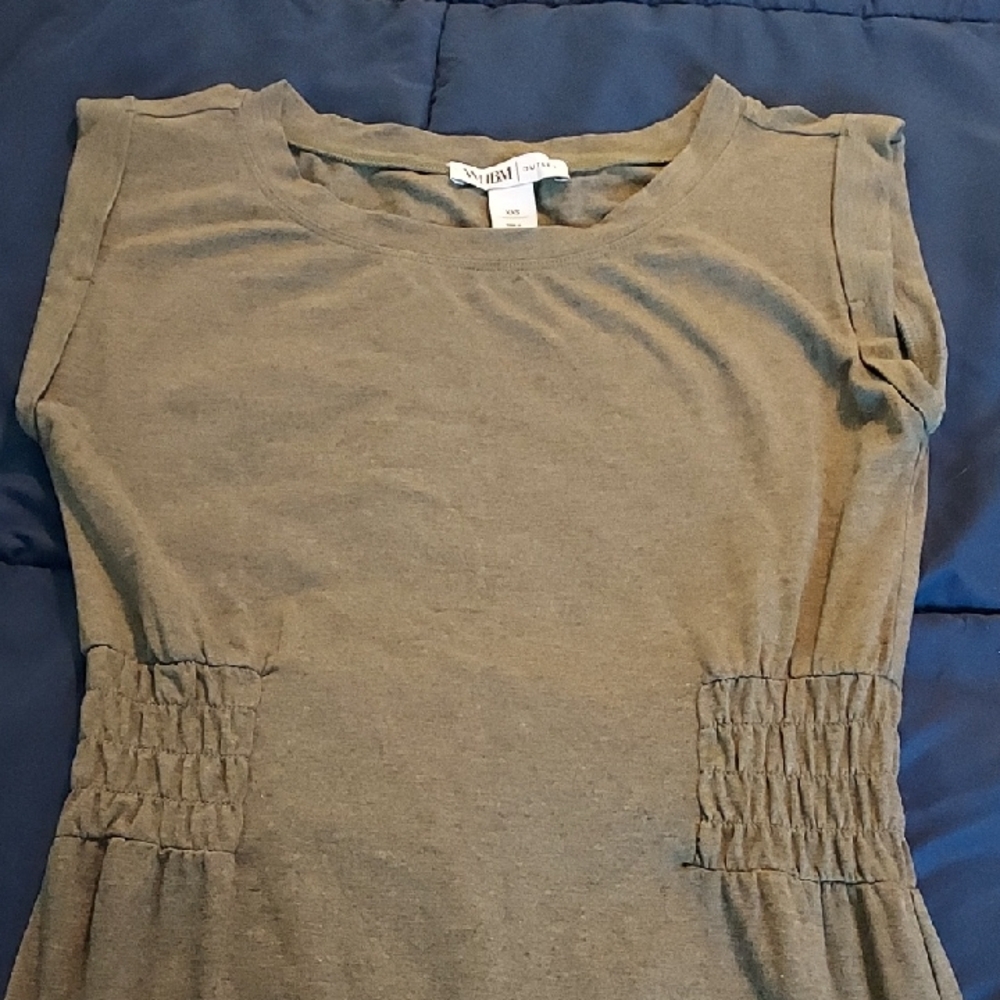 White House Black Market Like New Green Short Sleeve Dress
